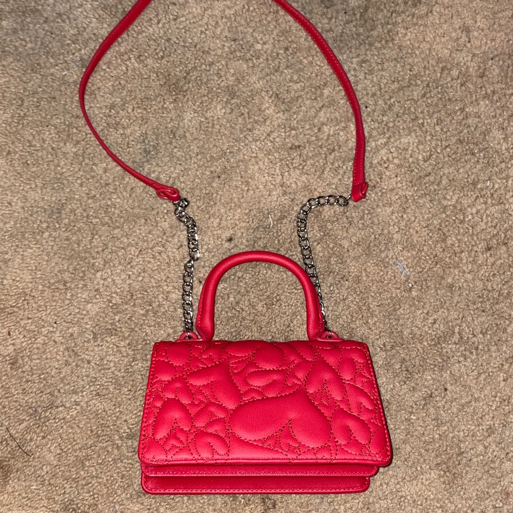 Luv Betsy Betsy Johnson Red Quilted Heart Top-Handle Crossbody Bag 5x7x3 - Picture 3 of 8